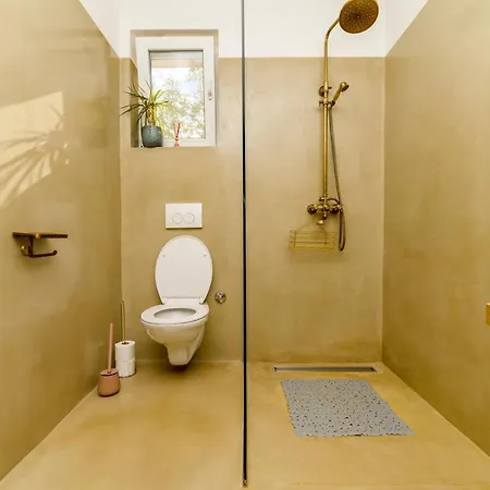 וילה Stone House Magali
