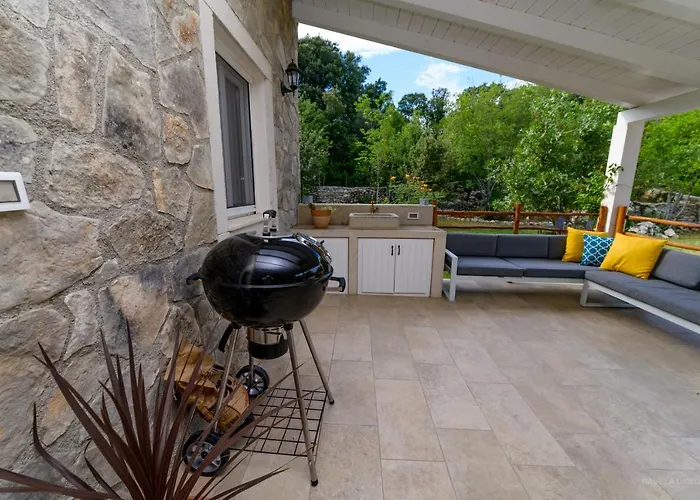 Vila Stone House Magali *