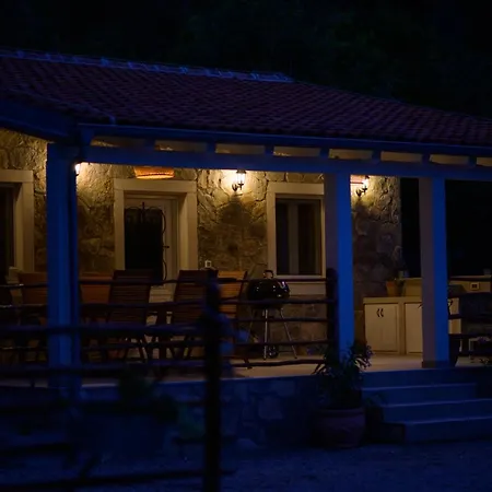 Vila Stone House Magali